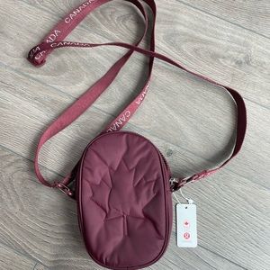 LULULEMON OLYMPIC BAG- FUTURE LEGACY BAG. Cross body belt bag! 🇨🇦